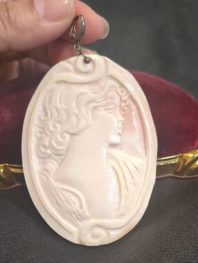 Vintage Pink Shell Cameo Portrait Pendant Necklace - Handcarved!